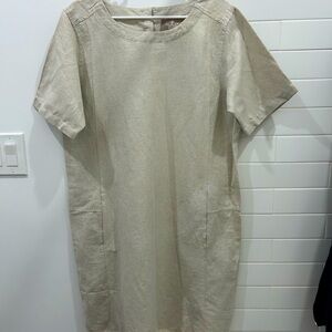 Elegant Beige Short Sleeve Dress